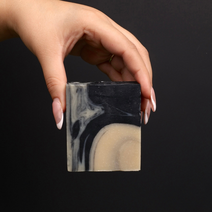 Charcoal: Barra de Jabón Detox que Libera tus Poros